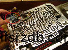 汽車(chē)變速(su)箱彈(dan)簧